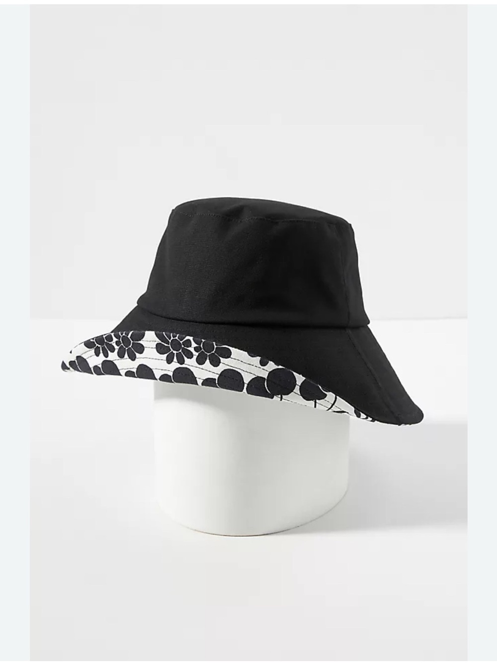 Anthropologie Capitanna Reversible Maxi Bucket Hat Black Cherry Floral